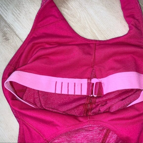 Lululemon Tank Top Women's Size 2 US Pink Heathered Amala Shelf Bra Yoga Workout - Picture 6 of 9